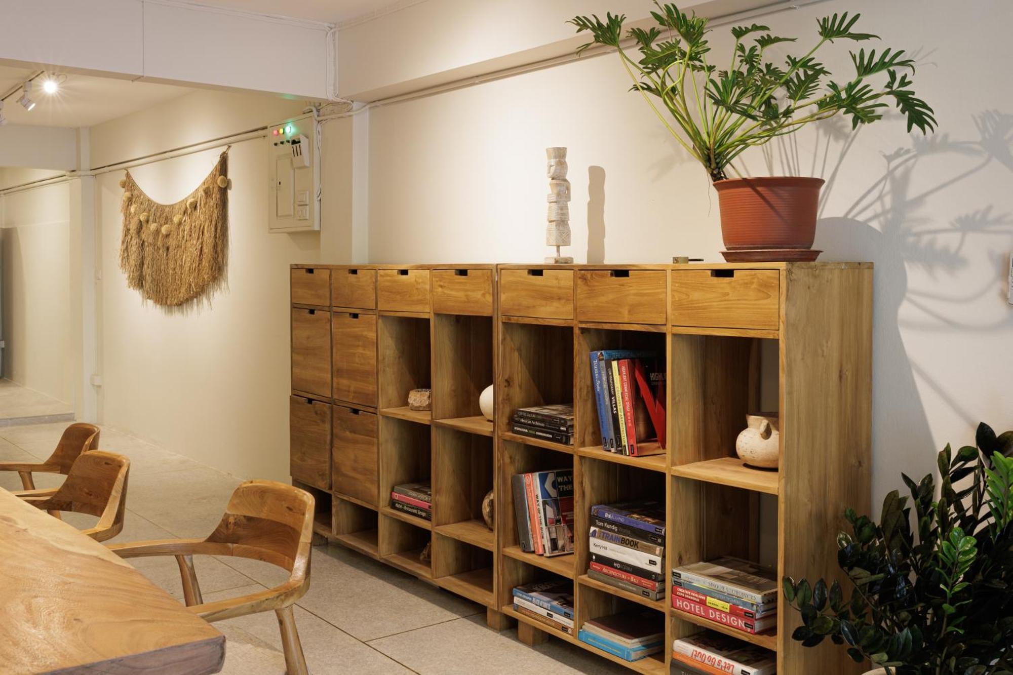 Baan Nuit Stayhouse Rumah tetamu